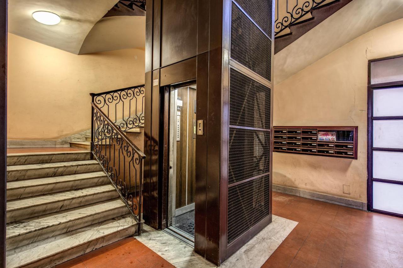 Amici Guesthouse Rome Exterior photo